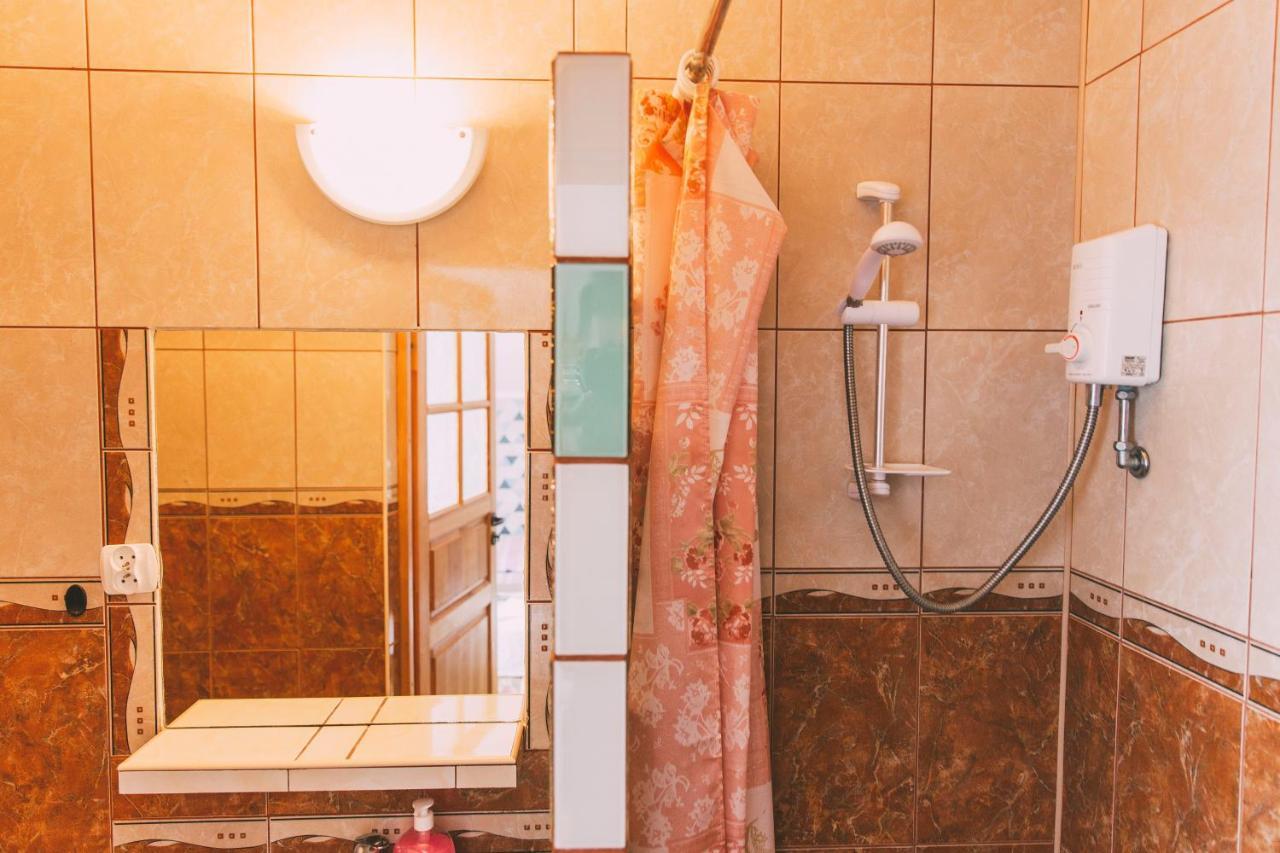 Pokoje Goscinne & Restauracja Pestka Choczewo エクステリア 写真